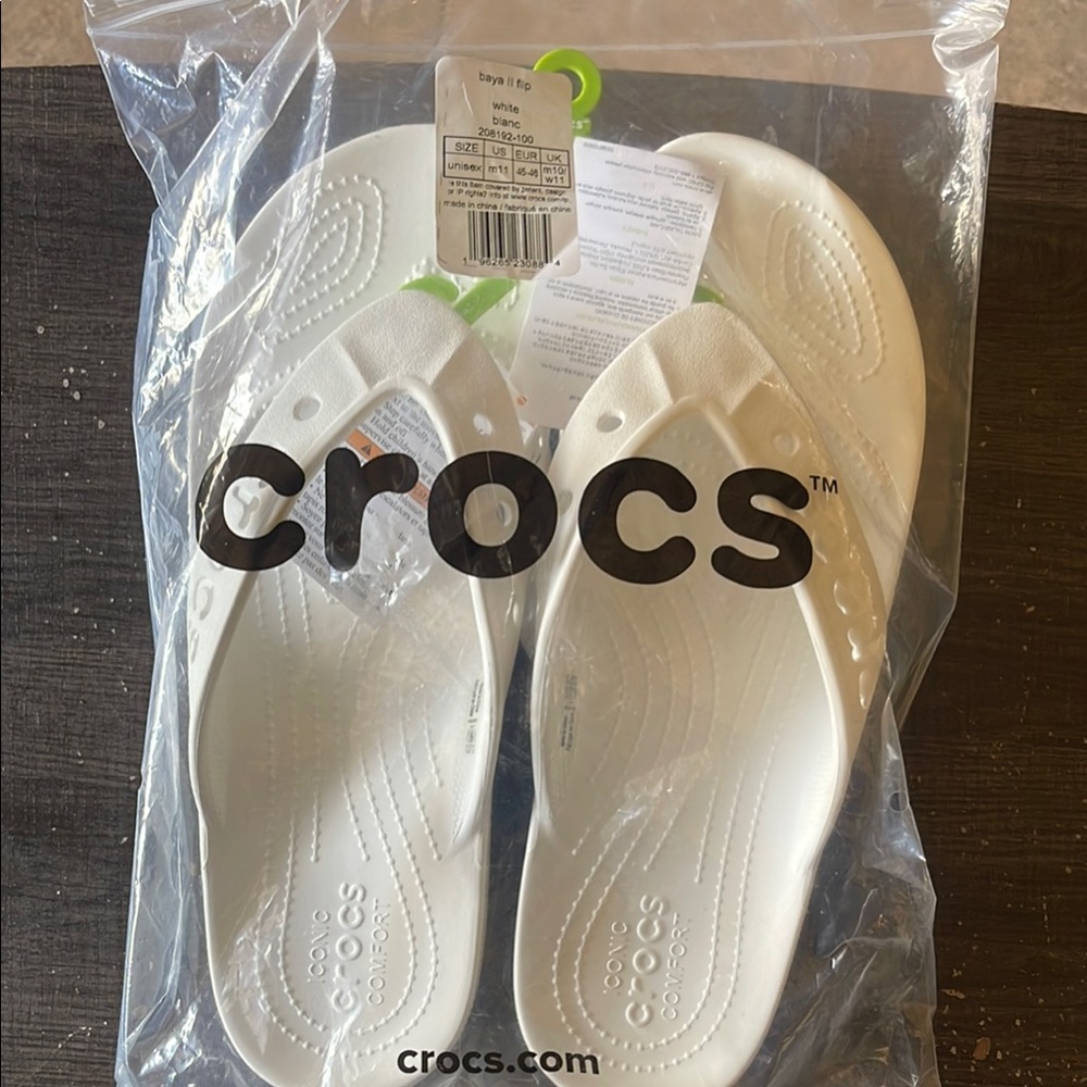 CROCS Classic White Flip Flops